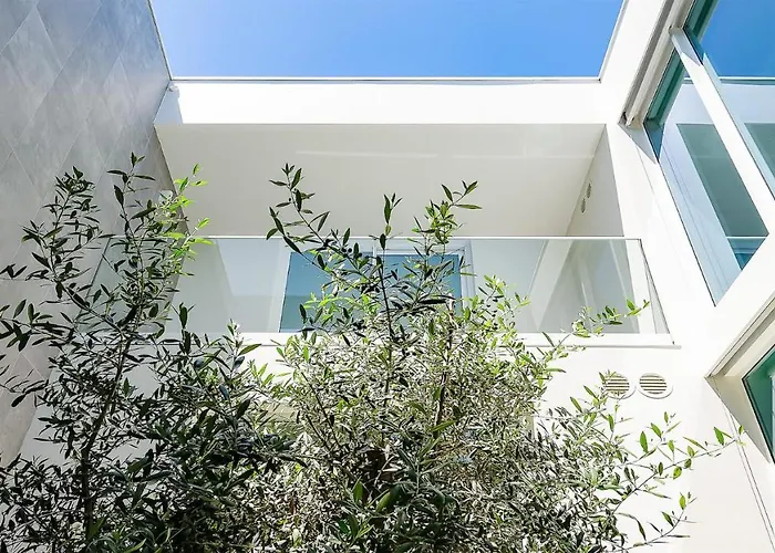 Serenity- Cleverdetails, Vilamoura, Sleeps 4 Adults And 2 Children, Located In The Center *