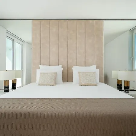 Serenity- Cleverdetails, Vilamoura, Sleeps 4 Adults And 2 Children, Located In The Center *