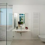 Serenity- Cleverdetails, Vilamoura, Sleeps 4 Adults And 2 Children, Located In The Center Vilamoura