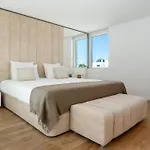 Tatil Evi Serenity- Cleverdetails, Vilamoura, Sleeps 4 Adults And 2 Children, Located In The Center