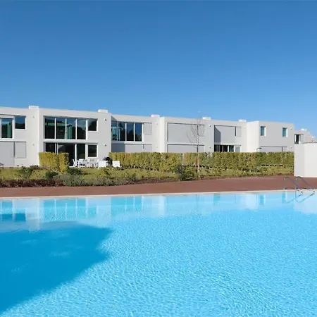 Serenity- Cleverdetails, Vilamoura, Sleeps 4 Adults And 2 Children, Located In The Center Tatil Evi *