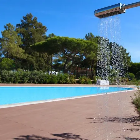 Ferienhaus Serenity- Cleverdetails, Vilamoura, Sleeps 4 Adults And 2 Children, Located In The Center *